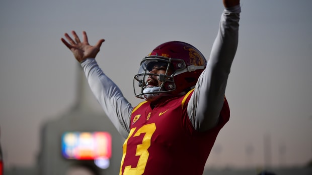 USC quarterback Caleb Williams celebrates a touchdown.
